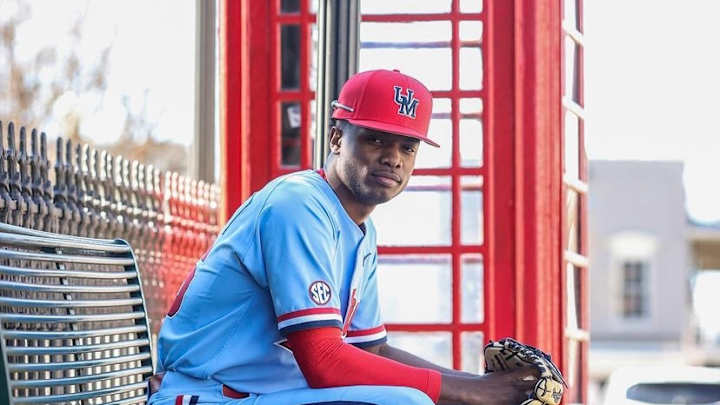 Ole Miss Baseball Holds Uniform Photoshoot on Oxford Square