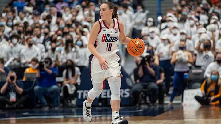 WBB: Huskies Host Villanova Wednesday