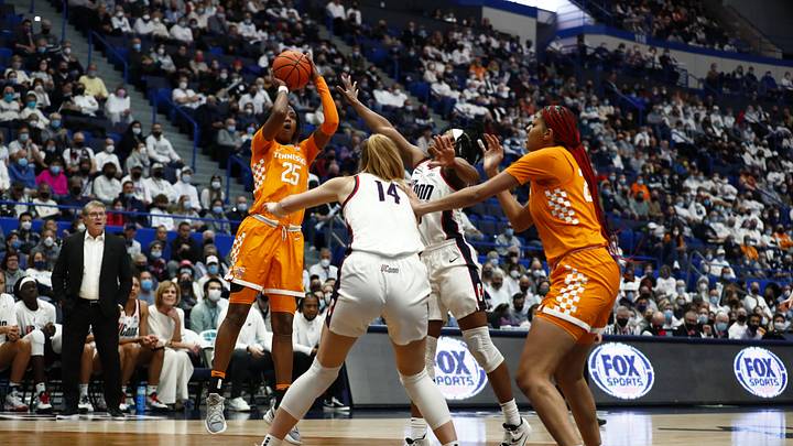 Kellie Harper Looking For Team to Execute in Return to Knoxville
