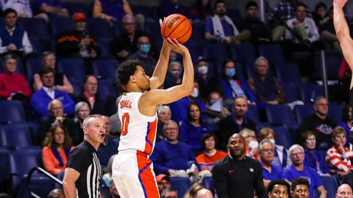 Three Takeaways: Gators Never Trail En Route to Fifth-Straight Win Over UGA Three Takeaways: Gators Never Trail En Route to Fifth-Straight Win Over UGA