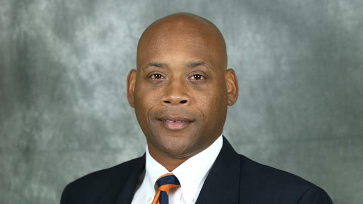 Des Kitchings: "Balanced" Virginia Offense a Key in 2022 Des Kitchings: "Balanced" Virginia Offense a Key in 2022