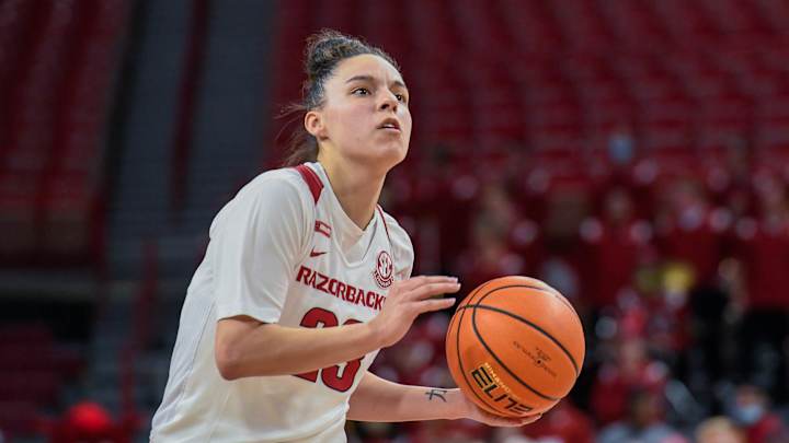 Ramirez Lifts Razorbacks to Win Over Auburn Ramirez Lifts Razorbacks to Win Over Auburn