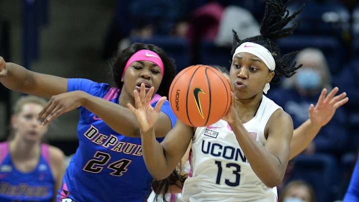 WBB: DePaul Drama Departs Huskies Try To Start New Winning Streak