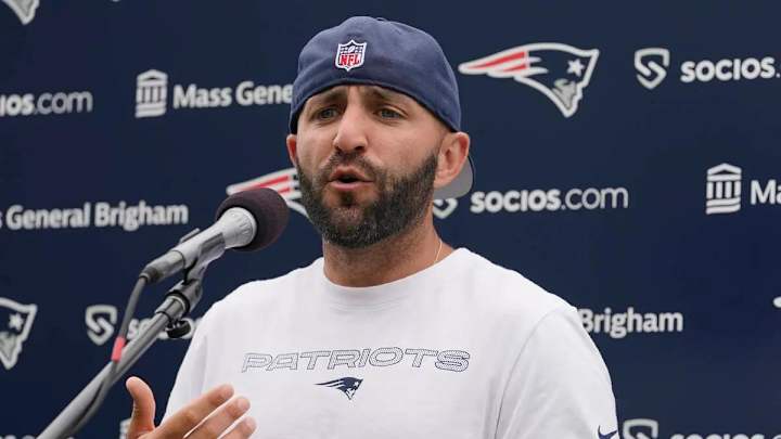 Poaching the Pats? Raiders Reportedly Hiring Patriots’ Coaches Mick Lombardi, Carmen Bricillo Poaching the Pats? Raiders Reportedly Hiring Patriots’ Coaches Mick Lombardi, Carmen Bricillo