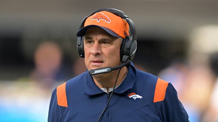 49ers Potentially Bringing on Vic Fangio Would be a Home Run Hire