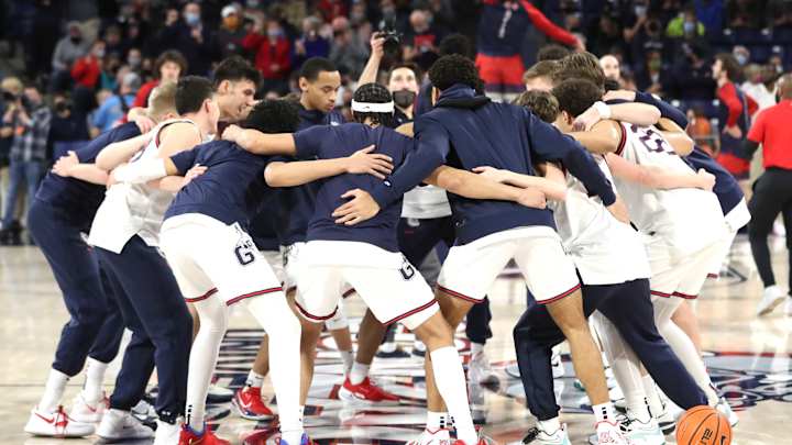Gonzaga reclaims No. 1 spot in AP poll after Auburn falls Gonzaga reclaims No. 1 spot in AP poll after Auburn falls