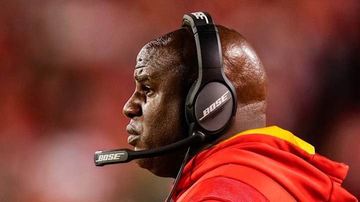 Report: Chiefs OC Eric Bieniemy Has Uncertain Future With Club