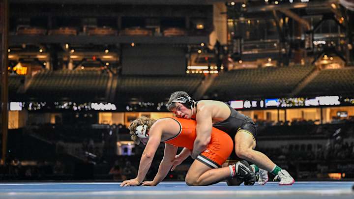 Iowa Wrestling Rolls in Bout at Ballpark