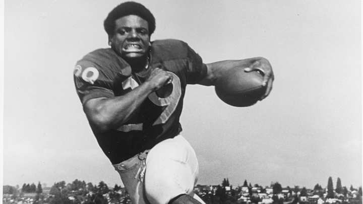 Harvy Blanks (1948-2022) Took the Hard Road to Husky Hall of Fame Harvy Blanks (1948-2022) Took the Hard Road to Husky Hall of Fame