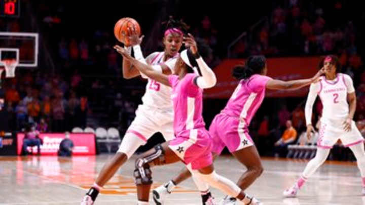 Just In: Lady Vols Star Guard Has Fractured Dislocation of the Elbow