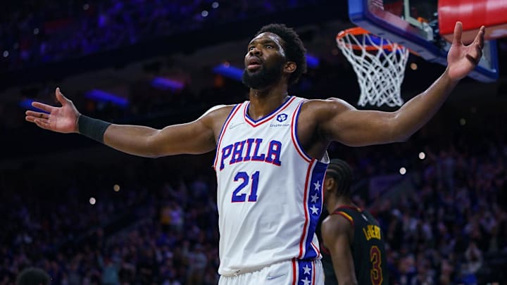 NBA Spread, Over/Under and Prop Bets: Celtics-76ers, Clippers-Suns