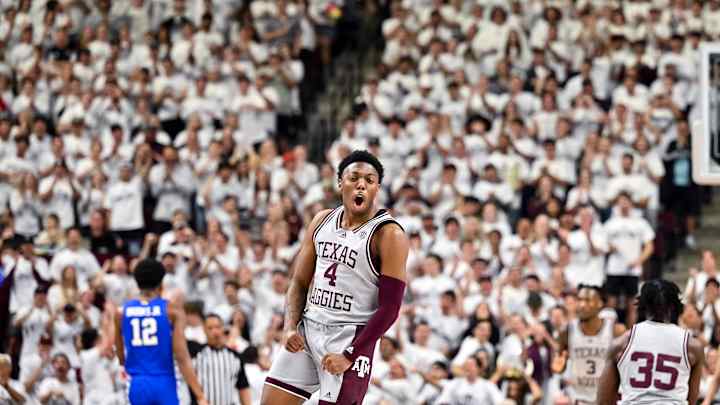 Wade Taylor's Free Throws Ends Aggies' Losing Streak Wade Taylor's Free Throws Ends Aggies' Losing Streak