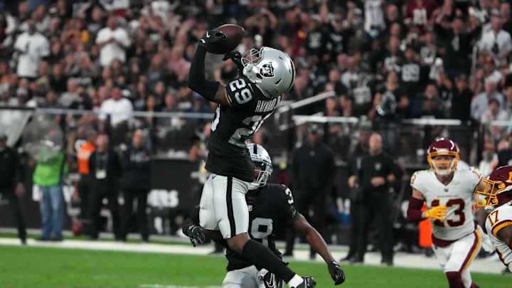 Notable Free Agents That Have a Connection to Gus Bradley