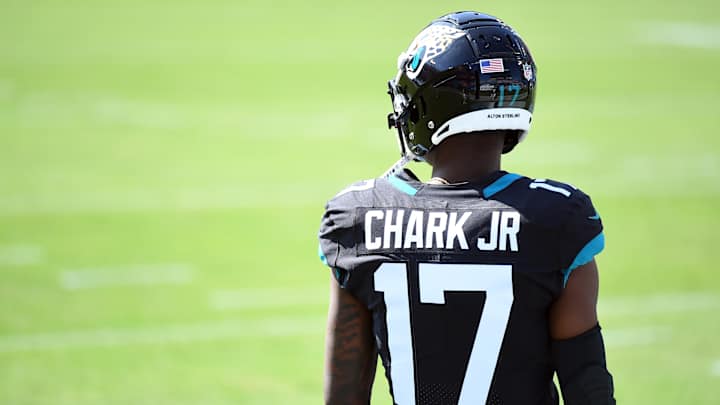 Should Falcons Sign D.J. Chark In Free Agency?