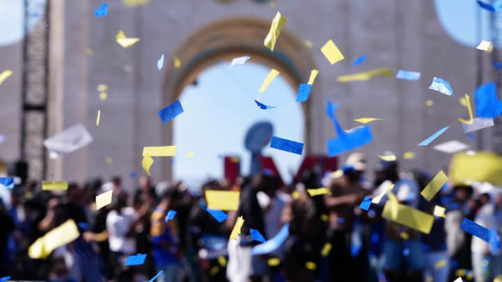 PHOTOS: Rams Hold Super Bowl LVI Victory Parade at LA Memorial Coliseum