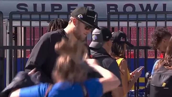 Matthew Stafford & Los Angeles Rams Will Pay for Injured Photog Medical Bills Matthew Stafford & Los Angeles Rams Will Pay for Injured Photog Medical Bills