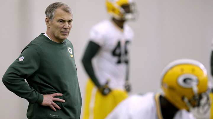 Packers Hire Former Quarterbacks Coach Tom Clements to Replace Luke Getsy Packers Hire Former Quarterbacks Coach Tom Clements to Replace Luke Getsy