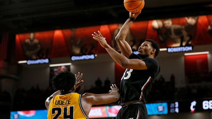 Watch: Highlights of Cincinnati's 85-76 Shooting Display Against Wichita State