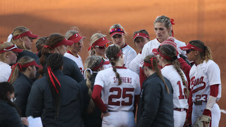 Live Updates: Alabama Softball Looks to Remain Perfect on Day 2 of Easton Bama Bash Live Updates: Alabama Softball Looks to Remain Perfect on Day 2 of Easton Bama Bash