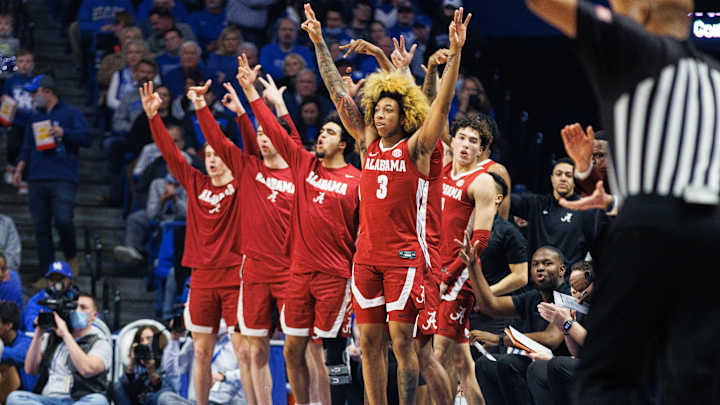 Alabama Basketball Up to No. 24 in Latest AP Top 25