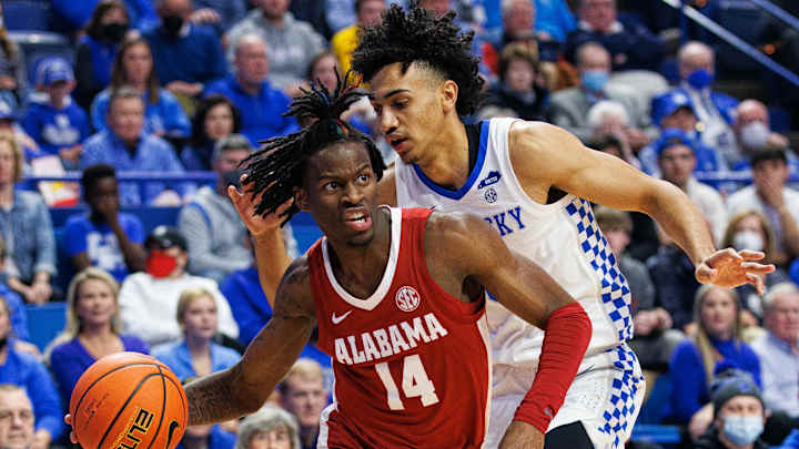 Alabama Basketball Can't Maintain Hot Shooting in 90-81 Loss at No. 4 Kentucky