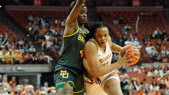 Longhorns Have More ‘A-Mo’ For Sweet 16 Longhorns Have More ‘A-Mo’ For Sweet 16