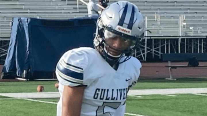 Huskies Offer Miami Wide Receiver, Top 2023 Prospect Yet