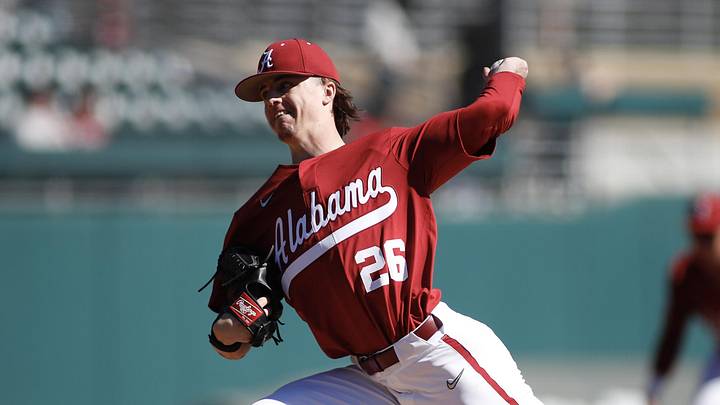 Alabama Baseball Completes Series Sweep of Xavier with 9-4 Win Alabama Baseball Completes Series Sweep of Xavier with 9-4 Win
