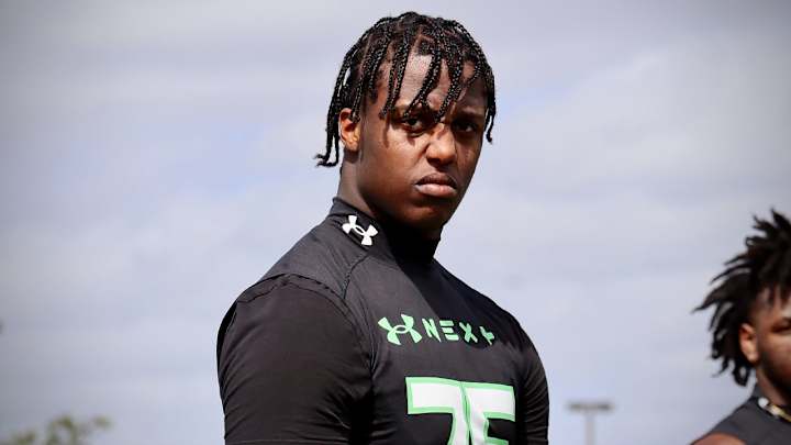 DL Derrick LeBlanc Buying Into Florida Gators 'Family Environment' DL Derrick LeBlanc Buying Into Florida Gators 'Family Environment'