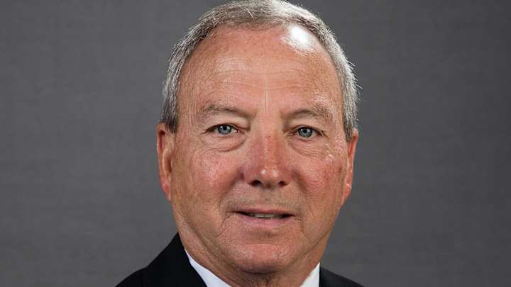 Iowa's Steve Roe Elected to CoSIDA HOF