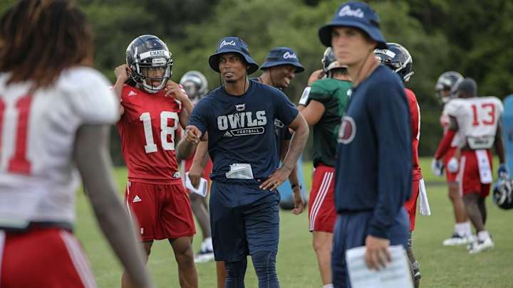 Texas Adds Defensive Analyst Joey Thomas To Football Staff