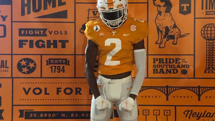 Prized Kentucky DB Conyer Talks Vols, Recruitment