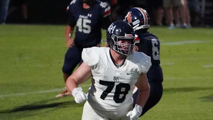Three-star 2023 offensive tackle Joe Crocker sets visit to Michigan State