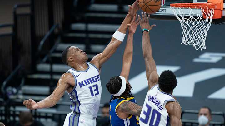 OKC Blue: Blue Acquire Robert Woodard II from Wolves for Melvin Frazier Jr.