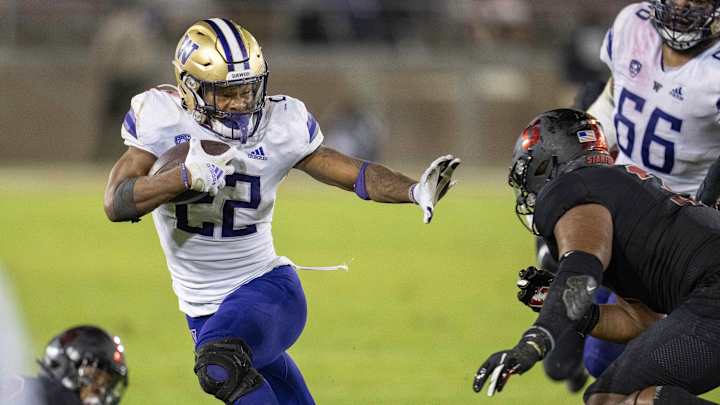 UW Fresh Start (No. 22): Cam Davis Should Be Leading Running Back Entering Spring