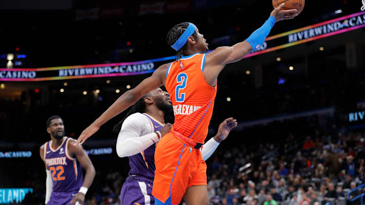 Gilgeous-Alexander Shines, Suns Late Flurry Downs Thunder Gilgeous-Alexander Shines, Suns Late Flurry Downs Thunder