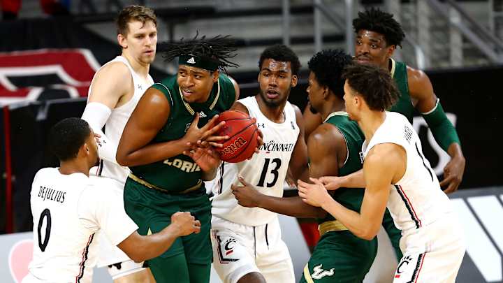 Preview: Cincinnati Hosts South Florida on Senior Night