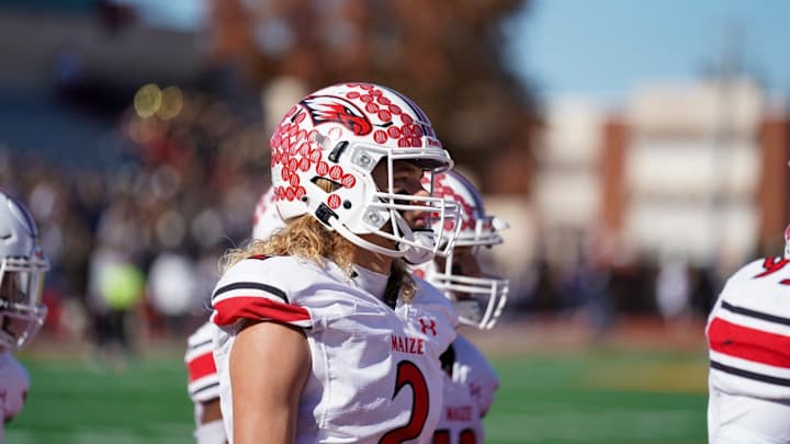 Huskies Offer Kansas QB Who Does It All Huskies Offer Kansas QB Who Does It All