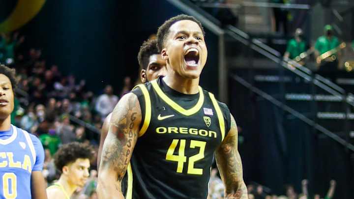 Oregon Looks to Send Seniors Off on High Note Against No. 16 USC