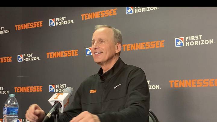Watch: Rick Barnes Talks Freshmen, Fans and More After Win Over Auburn