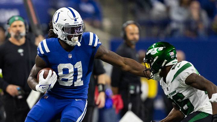 Examining Free Agent Tight End Options For Seahawks