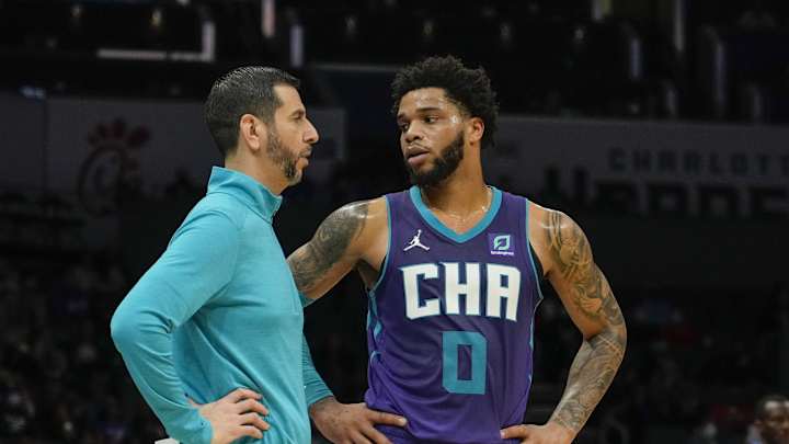 Bad Losses Could Be the Difference of Whether or Not the Hornets Make the Playoffs Bad Losses Could Be the Difference of Whether or Not the Hornets Make the Playoffs