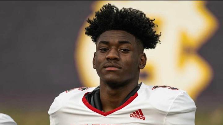 Elite WR Noah Rogers Discusses Vols Following Kodi Burns Departure Elite WR Noah Rogers Discusses Vols Following Kodi Burns Departure