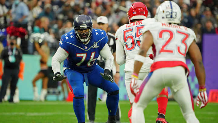 Three Offensive Tackles That The Colts Could Target in Free Agency