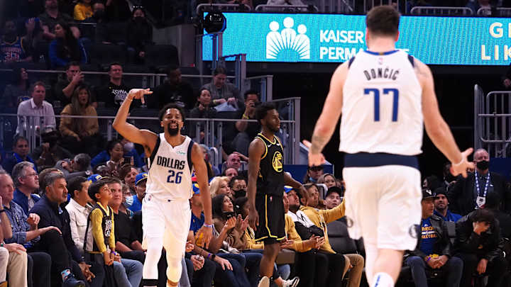 'Triple Threats': Doncic, Brunson & Dinwiddie Could Be Mavs Playoffs X-Factor Combo