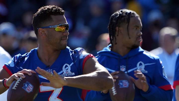 Colts 'Swinging Big' On Quarterback