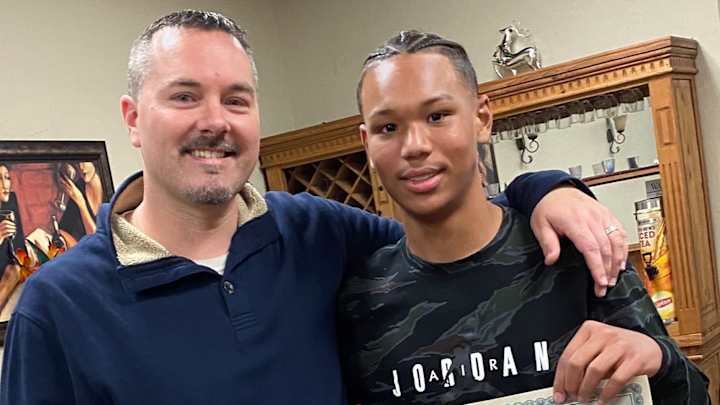 Huskies Offer Another from DeBoer's Fresno State Footprint Huskies Offer Another from DeBoer's Fresno State Footprint