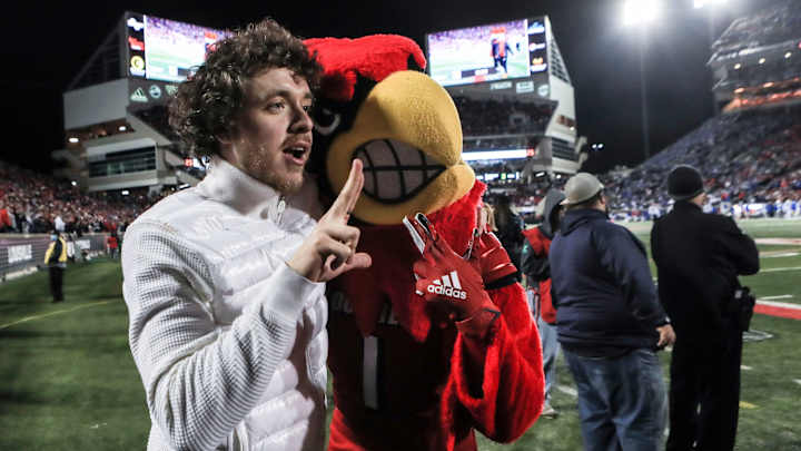 Two Leads in ‘White Men Can’t Jump’ Reboot Announced