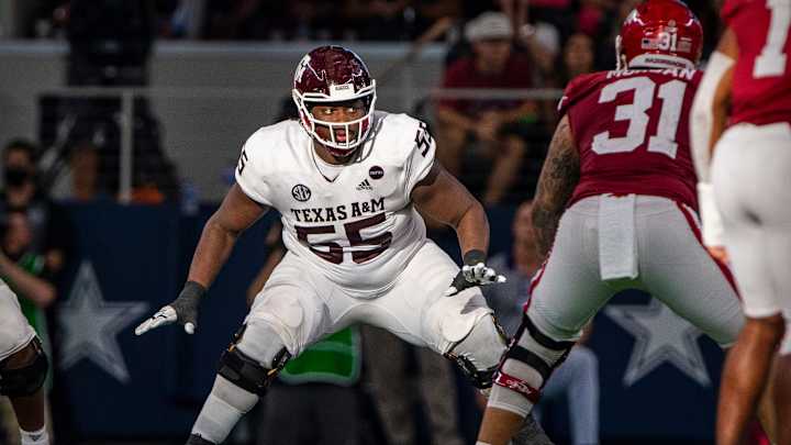 Texans Select Texas A&M OL Kenyon Green With No. 15 Pick in NFL Draft