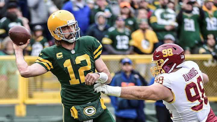 Report: Rodgers ‘Truly Torn’ About Where He Wants to Play in 2022 Report: Rodgers ‘Truly Torn’ About Where He Wants to Play in 2022